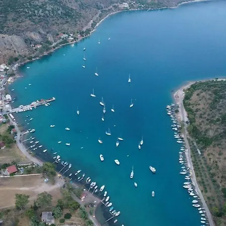 Mailia Lagoon *