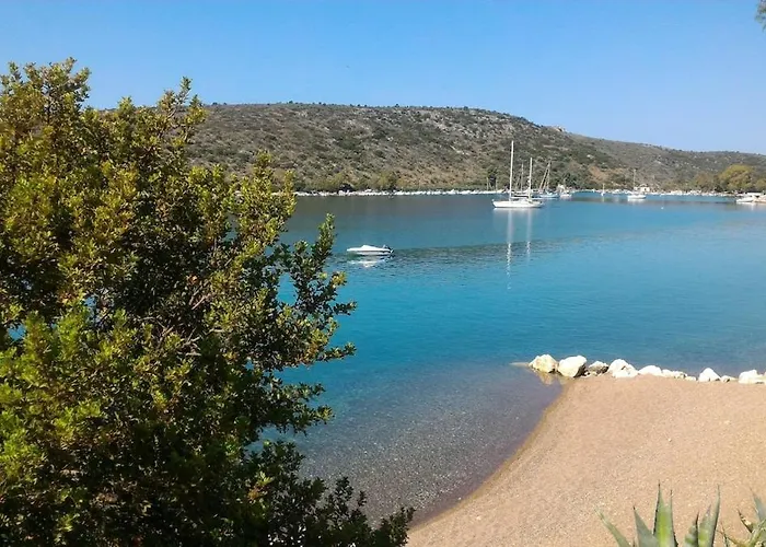 Mailia Lagoon * Vivári